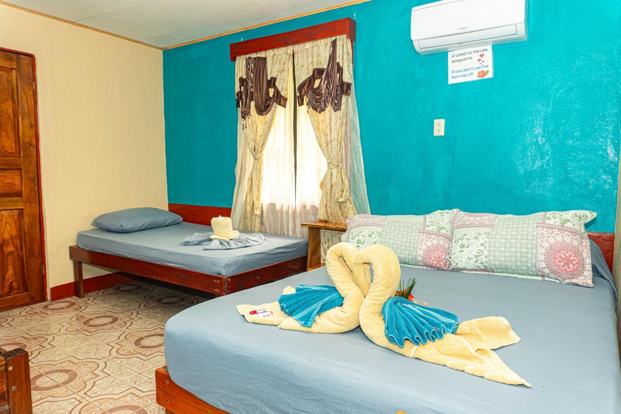 Hotel Casa Gitana Corcovado Tour Operador 2*