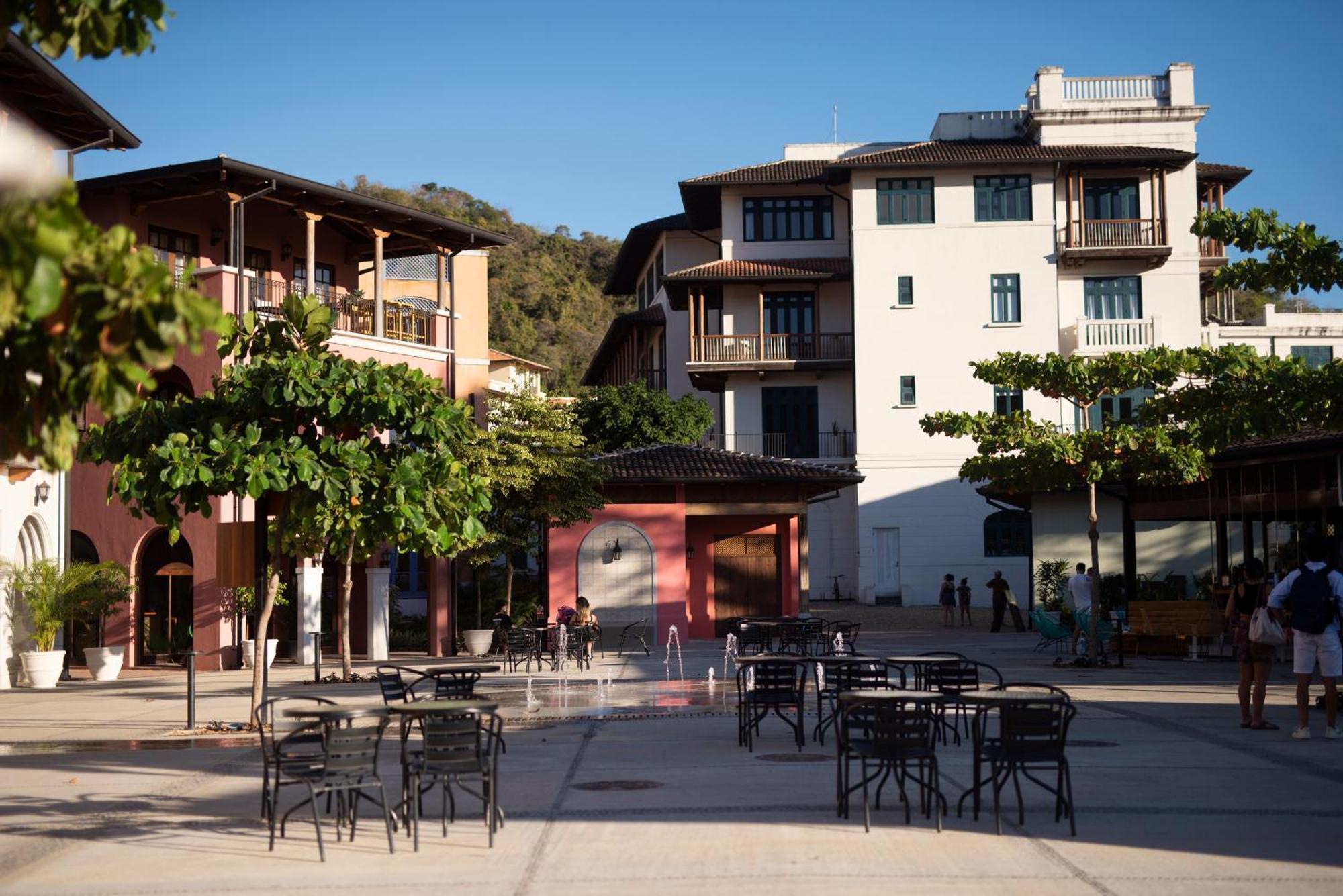 Santarena At Catalinas Hotel 4*