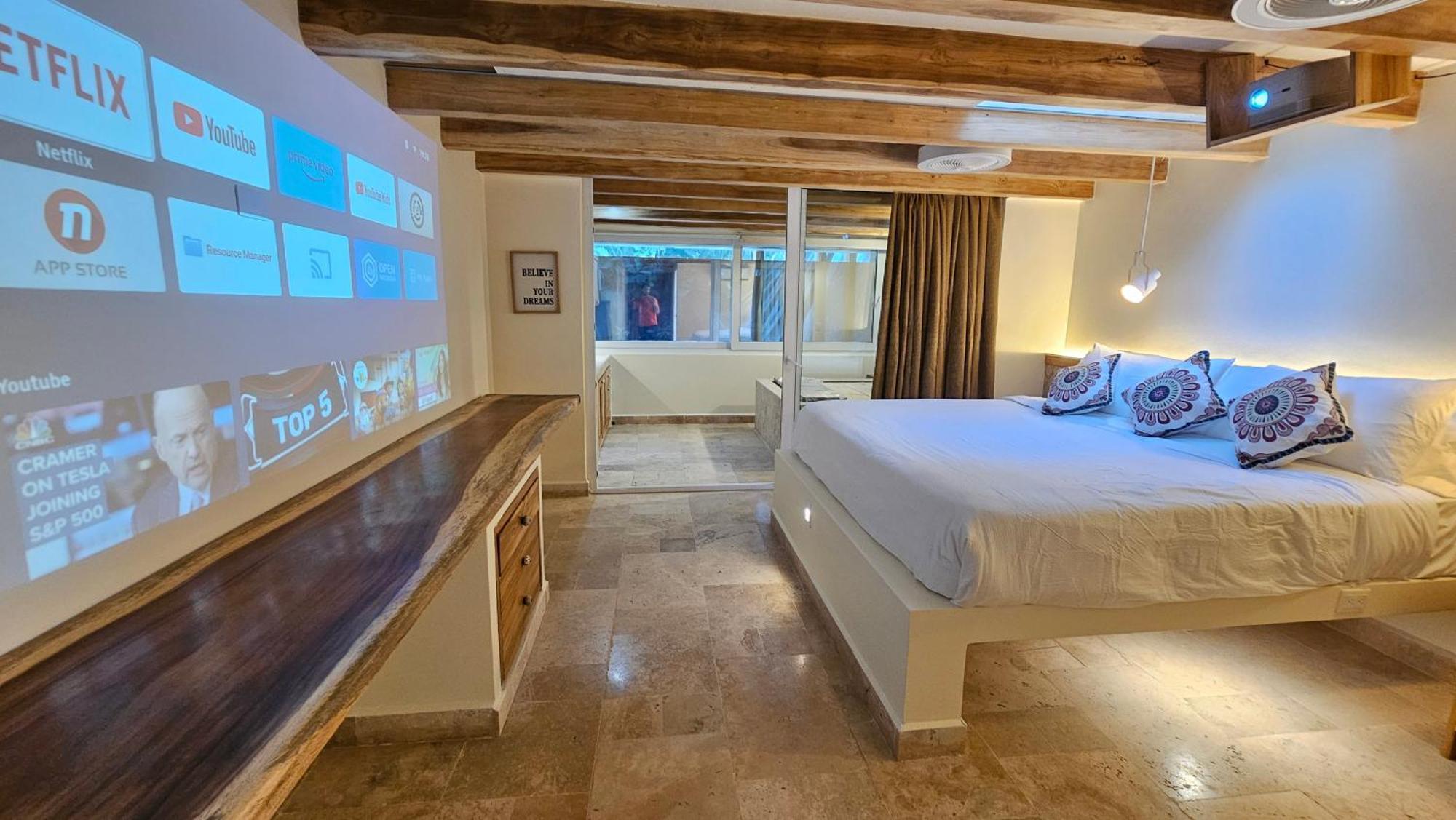 Hotel Dreamcatcher By The Beach 4*