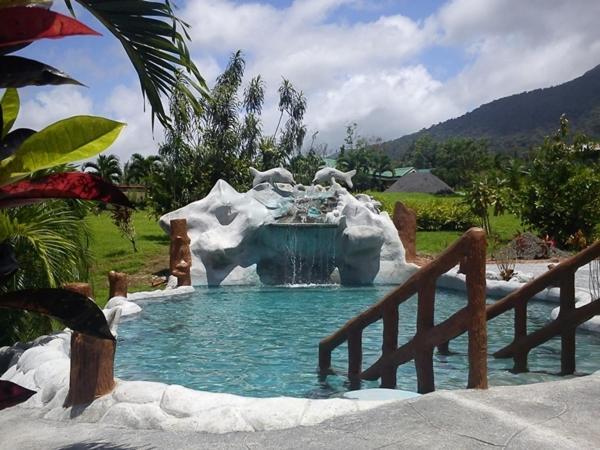 Loma Real Hot Springs Hotel 2*