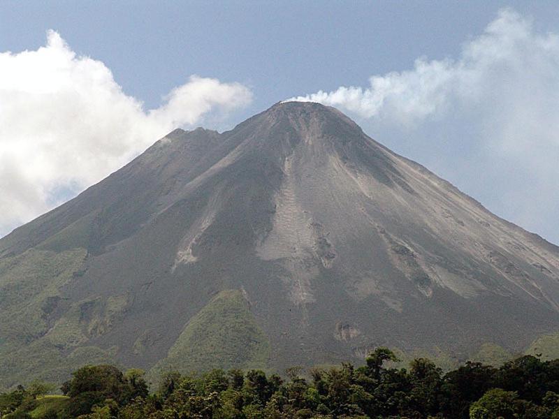 Loma Real Hot Springs Hotel La Fortuna