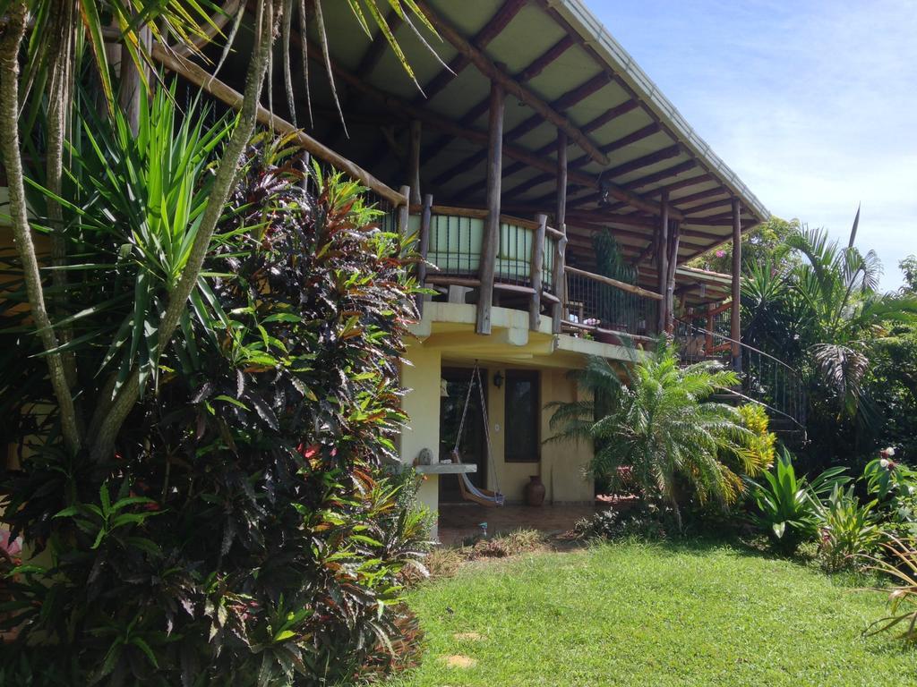 Mango Bed & Breakfast