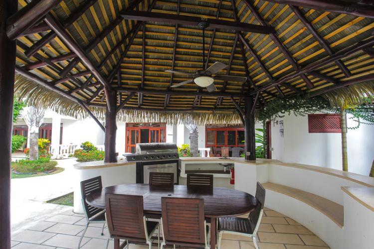 Paloma Blanca 4d Apartment *