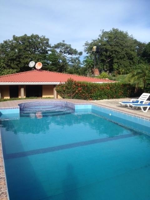 Holiday park House And The Pool