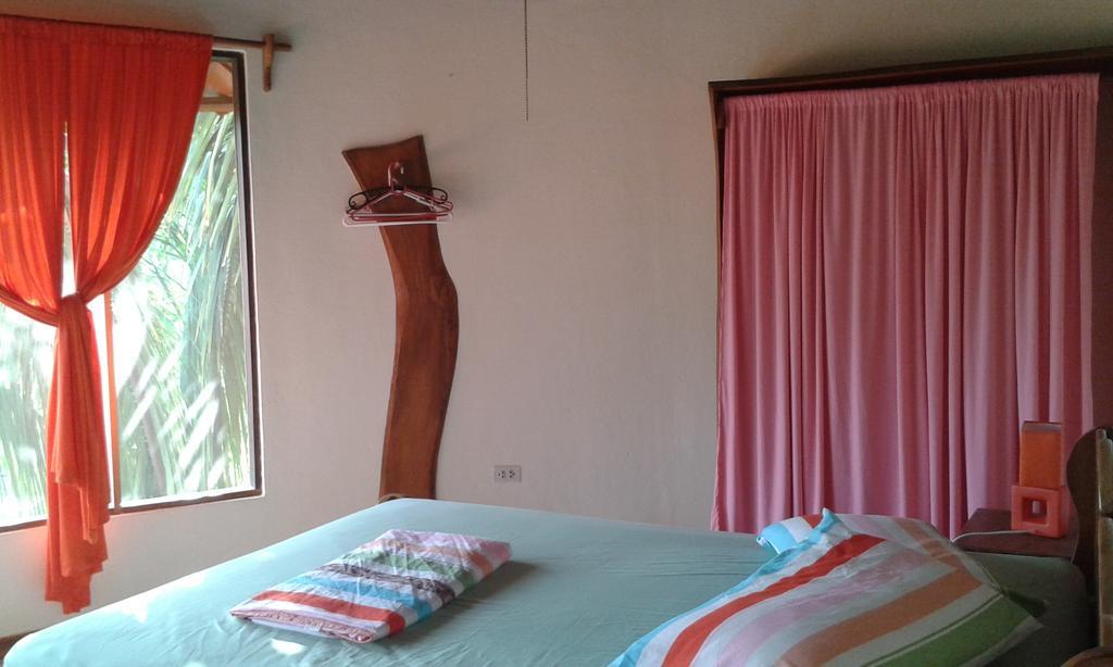 El Castillo Divertido Hotel Paraiso (Guanacaste)