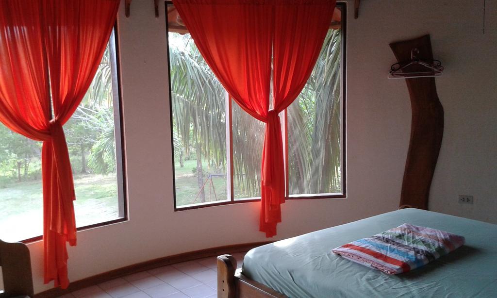 El Castillo Divertido Hotel