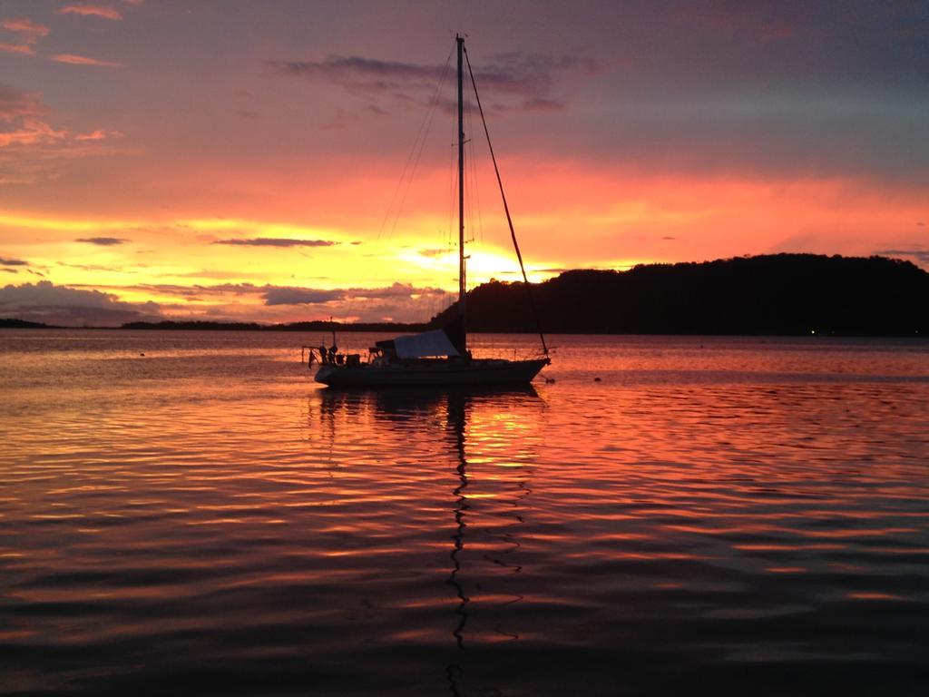 Fish Hook Marina Hotel Golfito