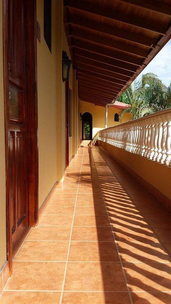 Delfin Front Hotel Esterillos