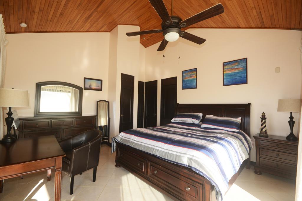The Lighthouse Ocotal Villa *