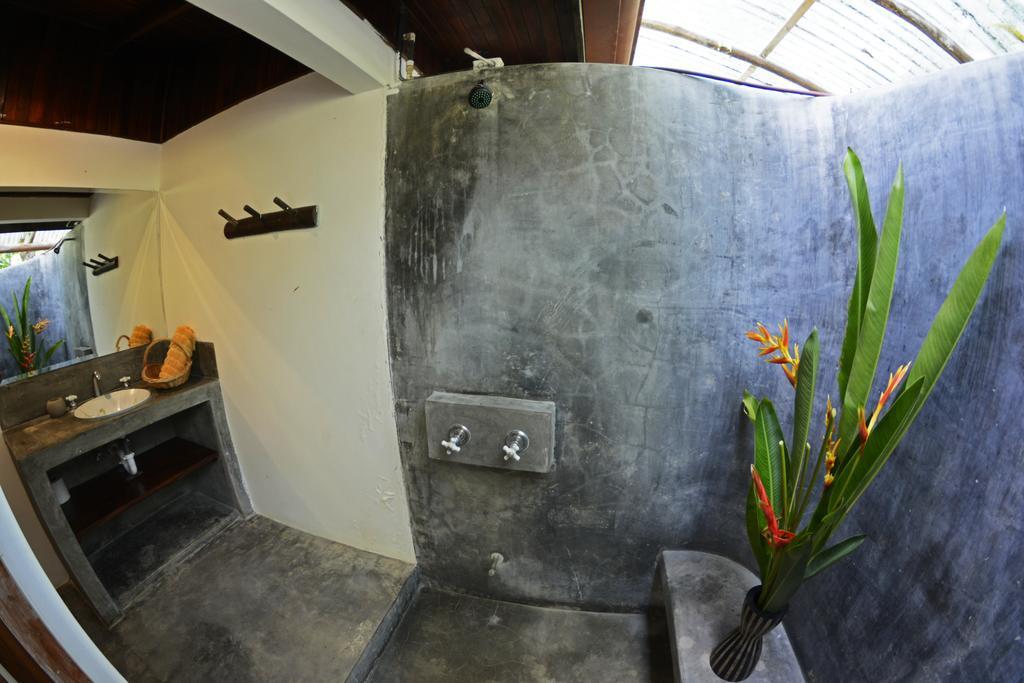 Indigo Yoga Surf 2*