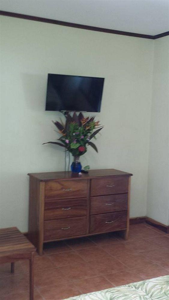 Hotel Delfin Front 3*
