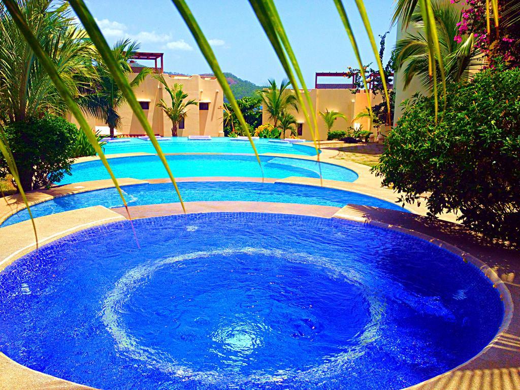 Tropical Gardens Coco Sunset Hill Apartment Playas del Coco
