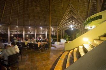 Hotel Bosque Del Cabo Rain Forest 3*