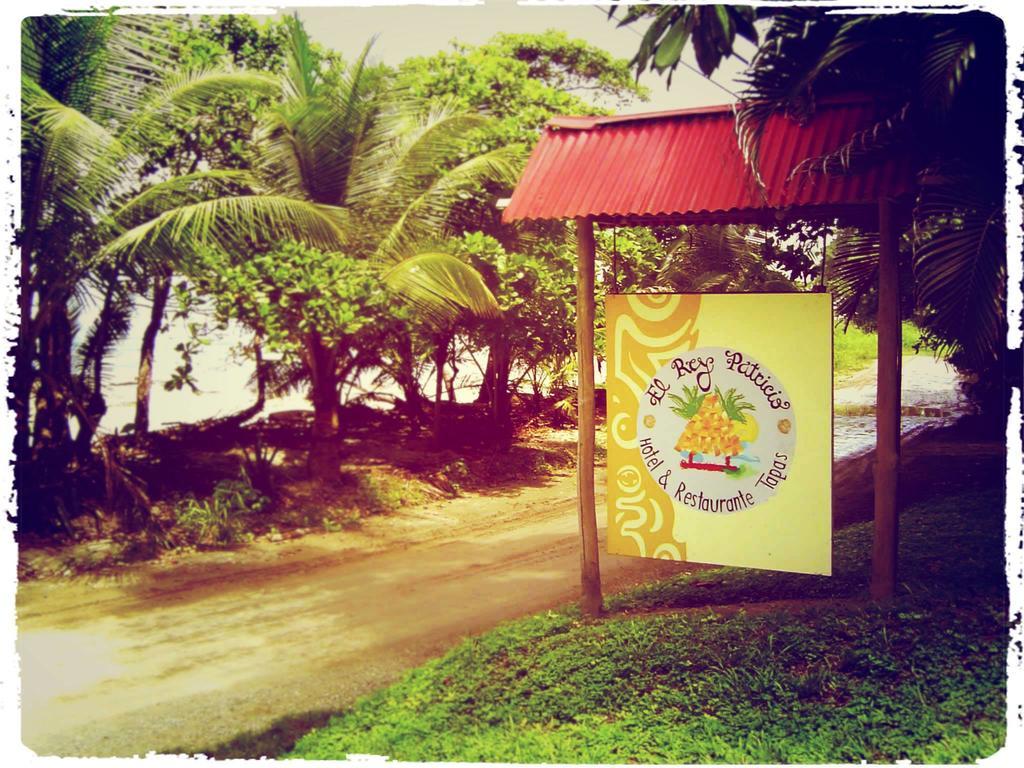 Hotel El Rey Patricio Y Restaurante Tapas Playa Santa Teresa (Puntarenas)