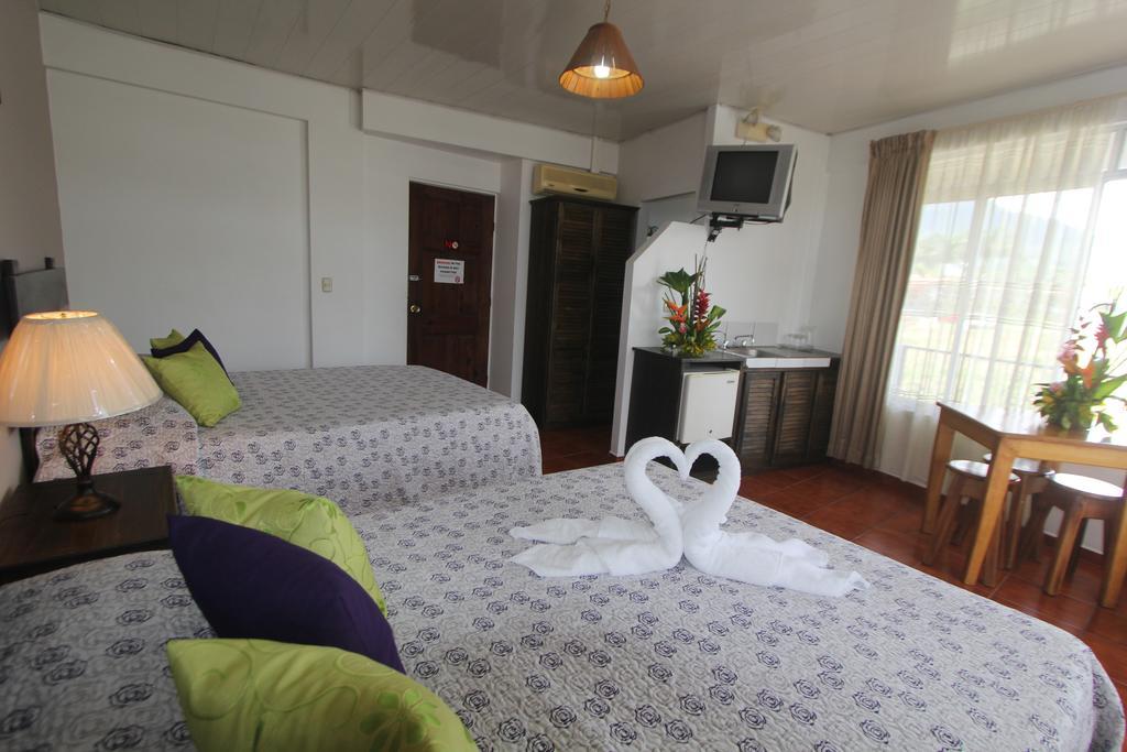 Hotel Arenal By Regina 3*
