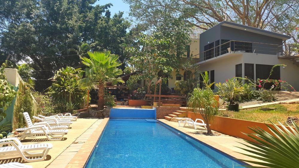 Hotel Nahua 3*