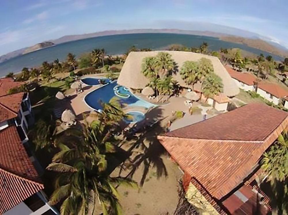 Ecoplaya Hotel 4*