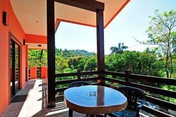 On The Park Hotel 2*