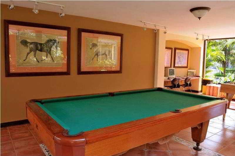El Rodeo Boutique & Steakhouse Hotel