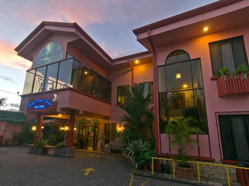 Hotel Adventure 4*