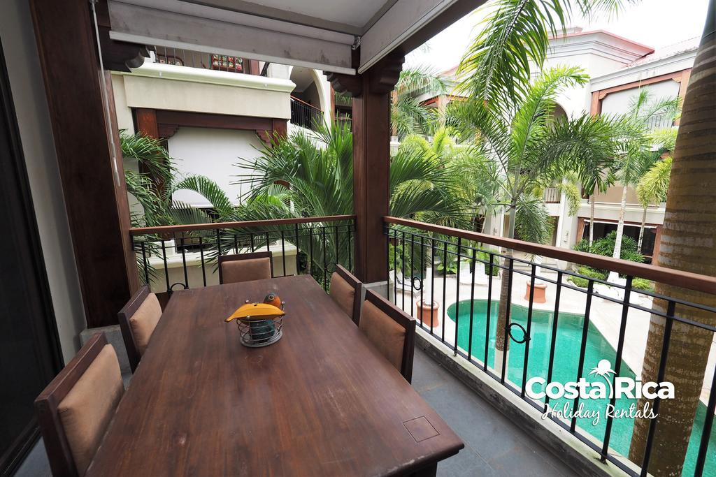 Apartment Luxury Pool View Access - M16 Jaco