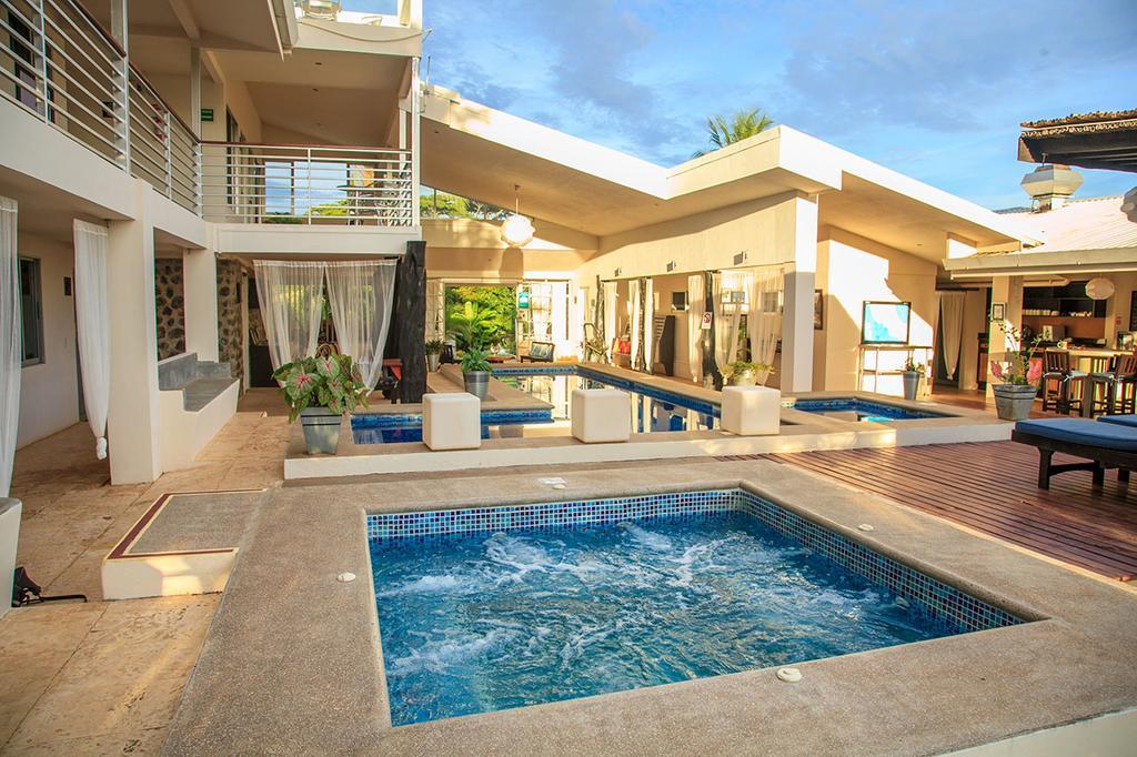 Hotel Laguna Mar 3*