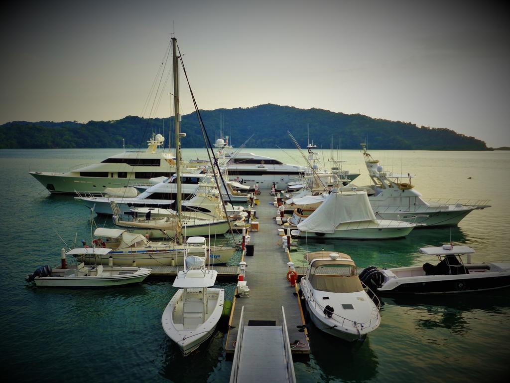 Hotel Fish Hook Marina Golfito