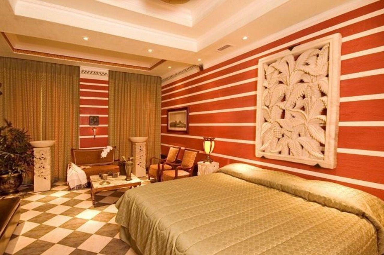 Zephyr Palace Luxury 5*