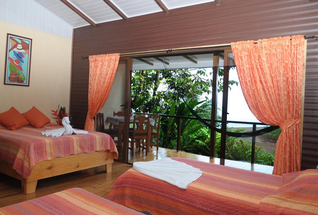 Hotel Pirate Cove 4*