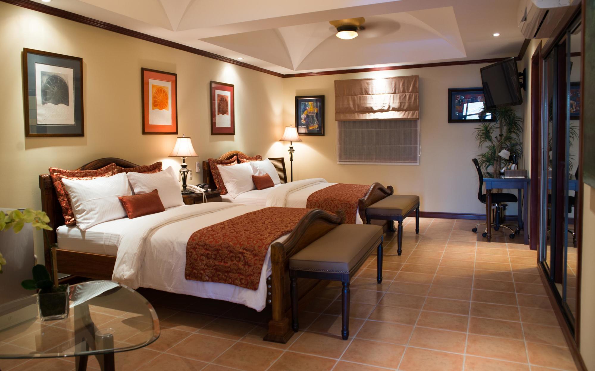 Casa Roland 4*