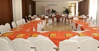 Y Restaurante El Guarco Cartago