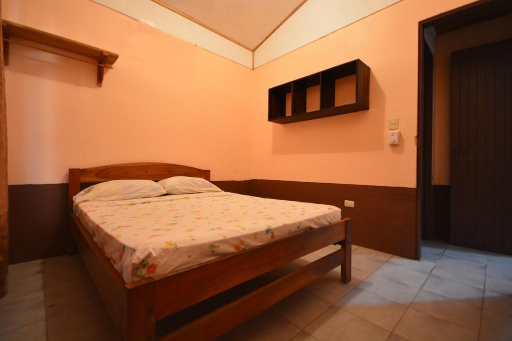 Casa Valeria Samara - Cuartos Hostel