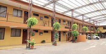 Hotel Y Restaurante El Guarco 3*