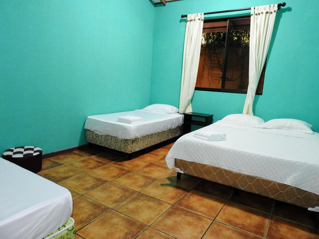 Casa Amigos By The Beach Manuel Antonio