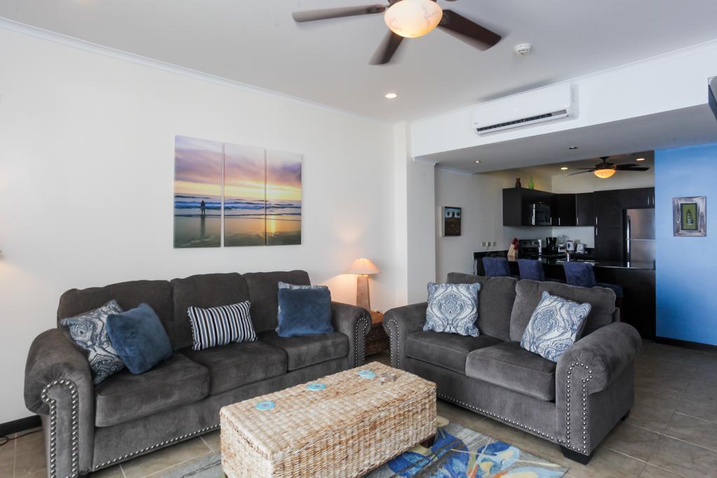 The Palms 703 Apartment *