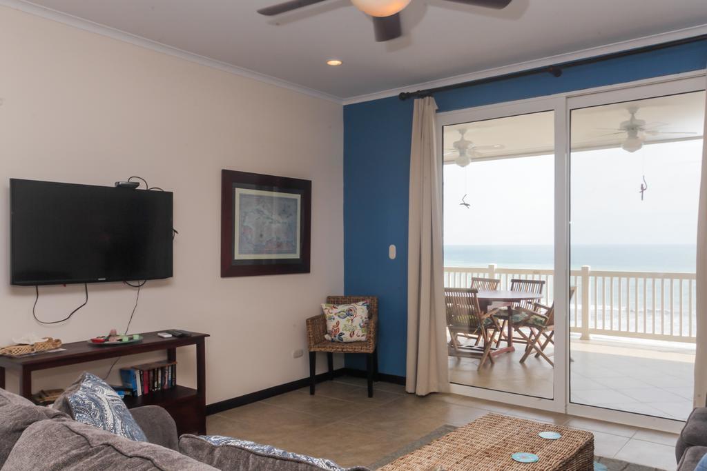 The Palms 703 Apartment Jaco