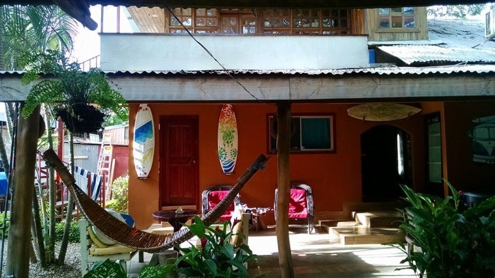 Coral Reef Surf And Camp *