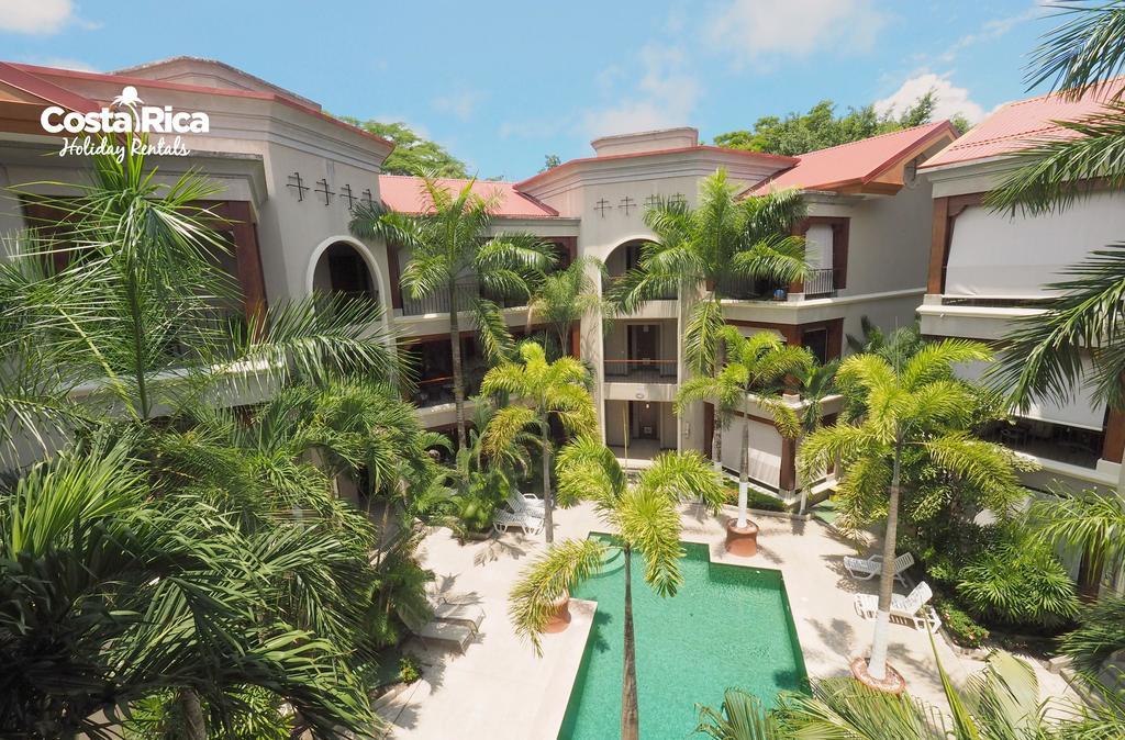 Luxury Pool View Access - M16 *