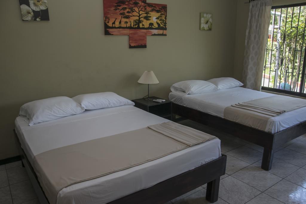 Pacific Paradise Hotel