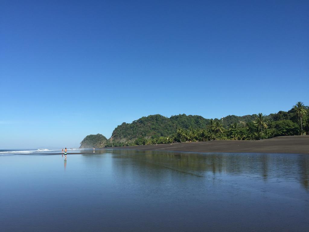 Beachfront Vista Hermosa Hotel