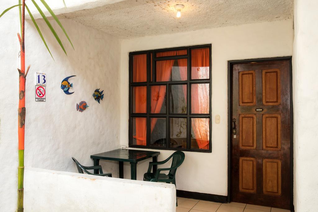 Hotel Mono Azul