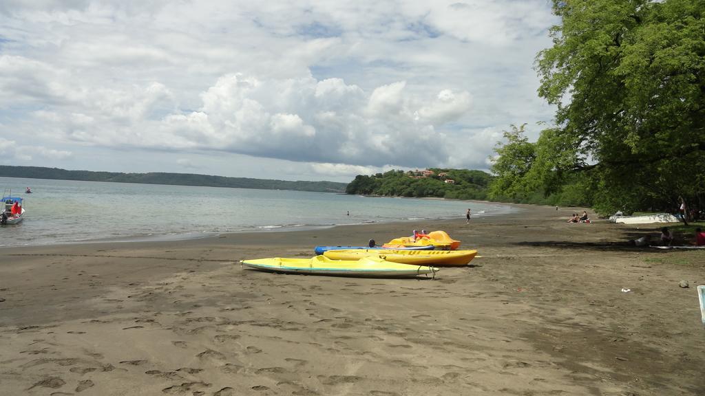 Colono Beach 3*