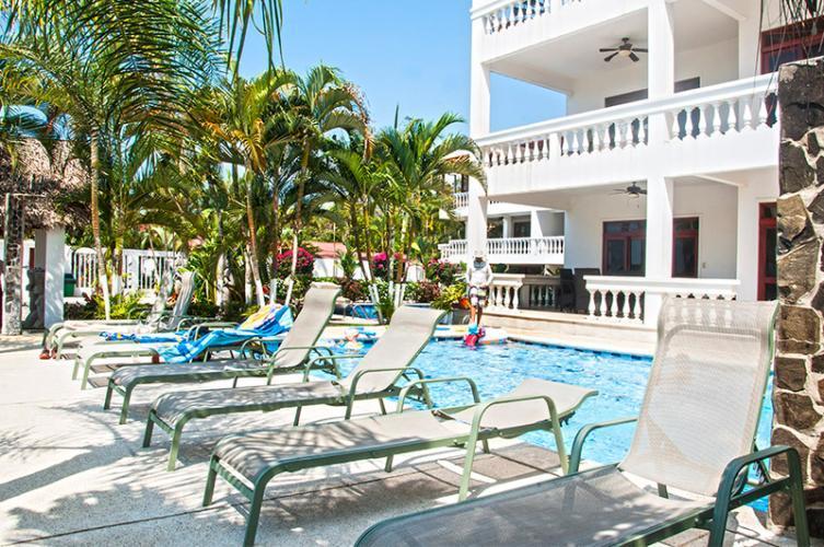 Paloma Blanca 4d Apartment *