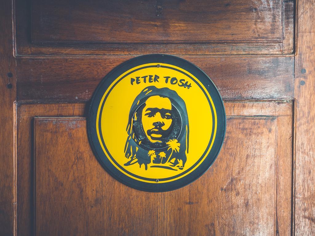 Pura Vida Hostel