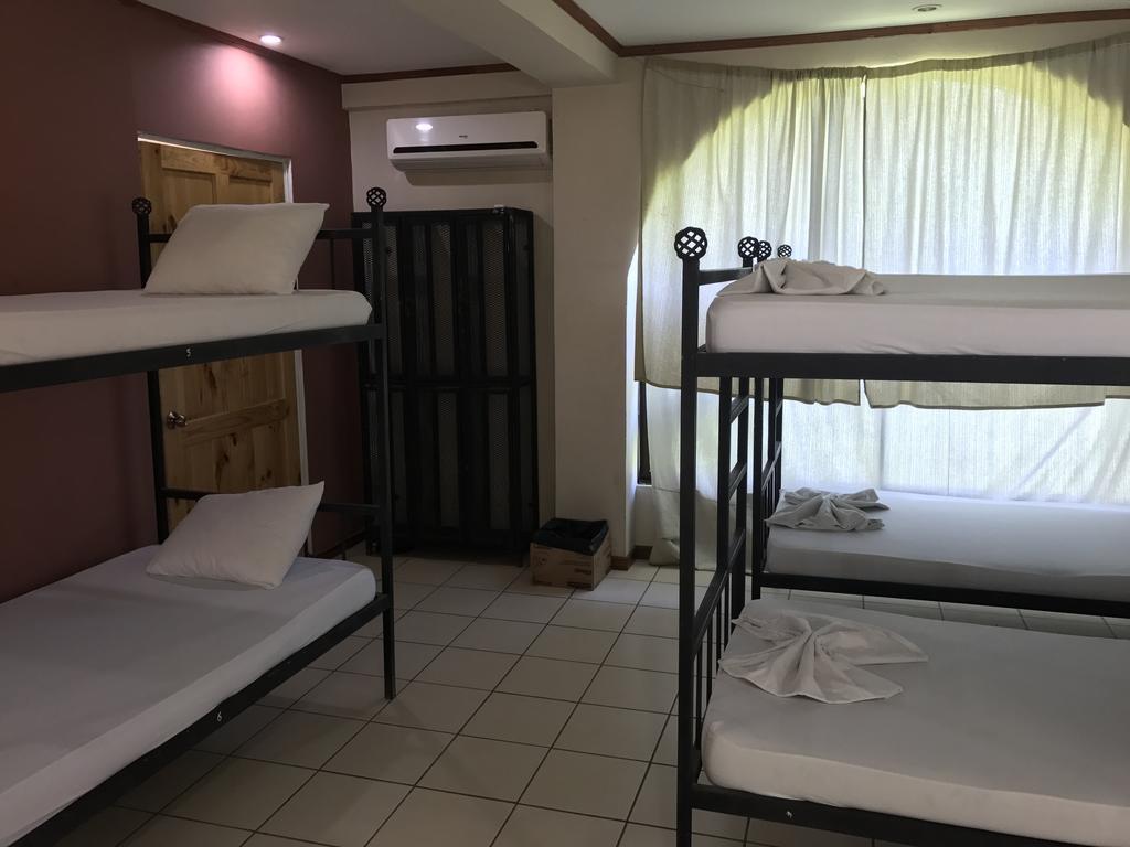 Hostel Tamarindo Hostel Resort