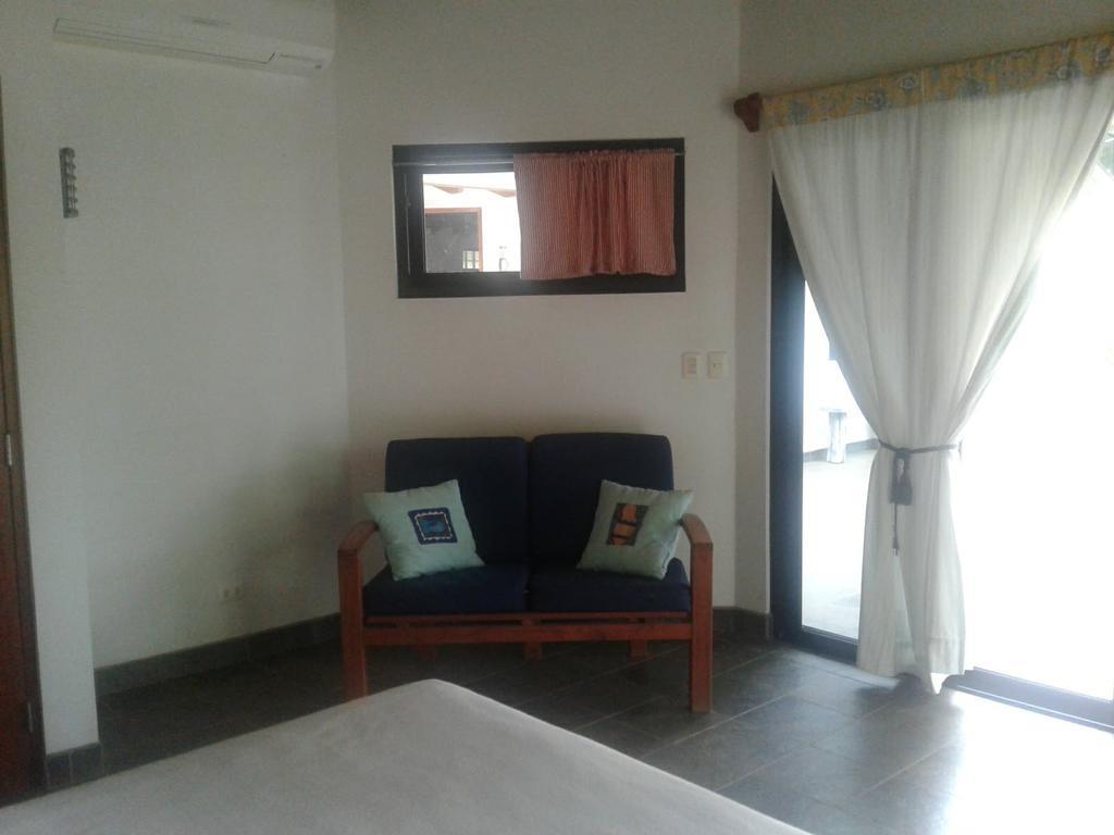 Oceanfront Gem At La Joya De Lagarto Guest house