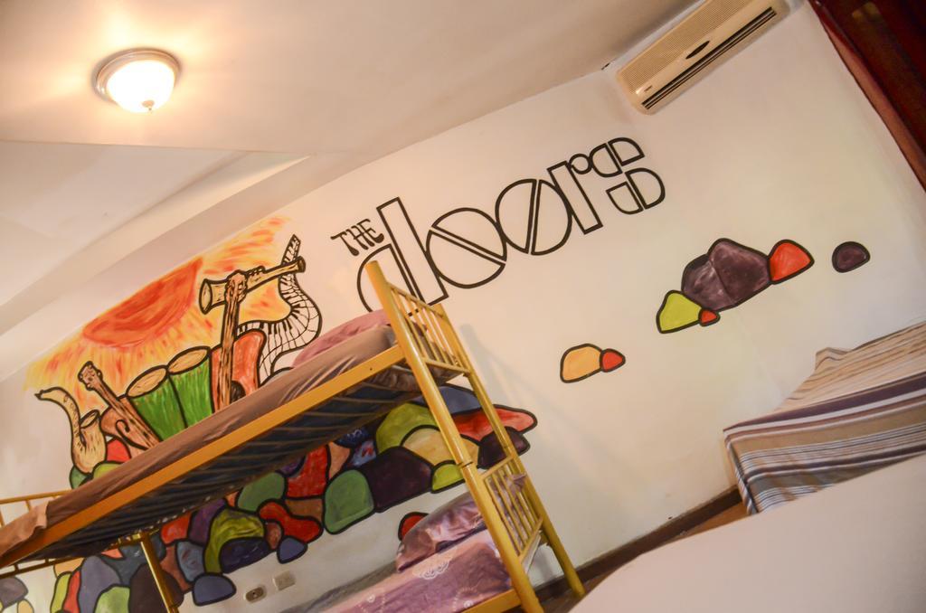 Hostel Pura Vida Tamarindo
