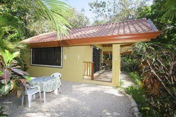 Paraiso Aparthotel 2*