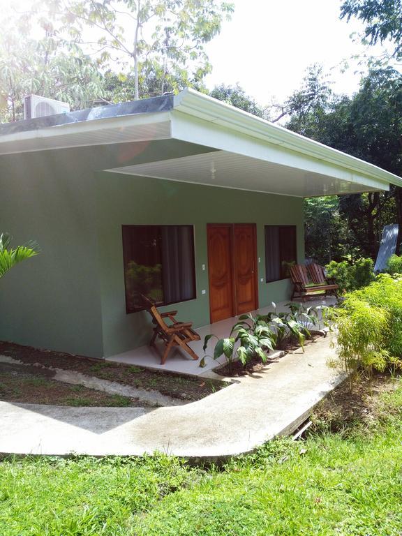 Manuel Antonio Hostel Resort