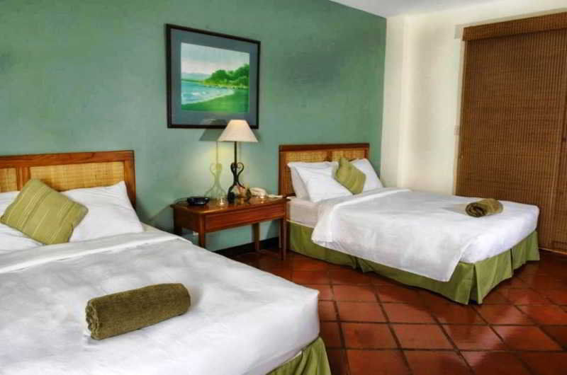 Hotel Monterey Del Mar 3*